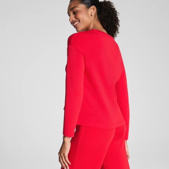 NWT SPANX Red Relaxed Long Sleeve Top - Picture 2 of 6